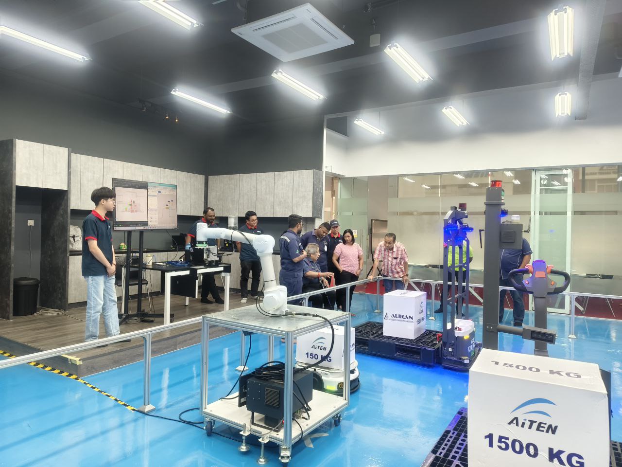 Robotics Basic Training - Autonomous Mobile Robot (AMR)
